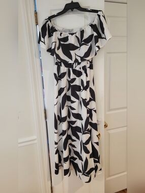 Black & White Off-Shoulder Maxi Dress